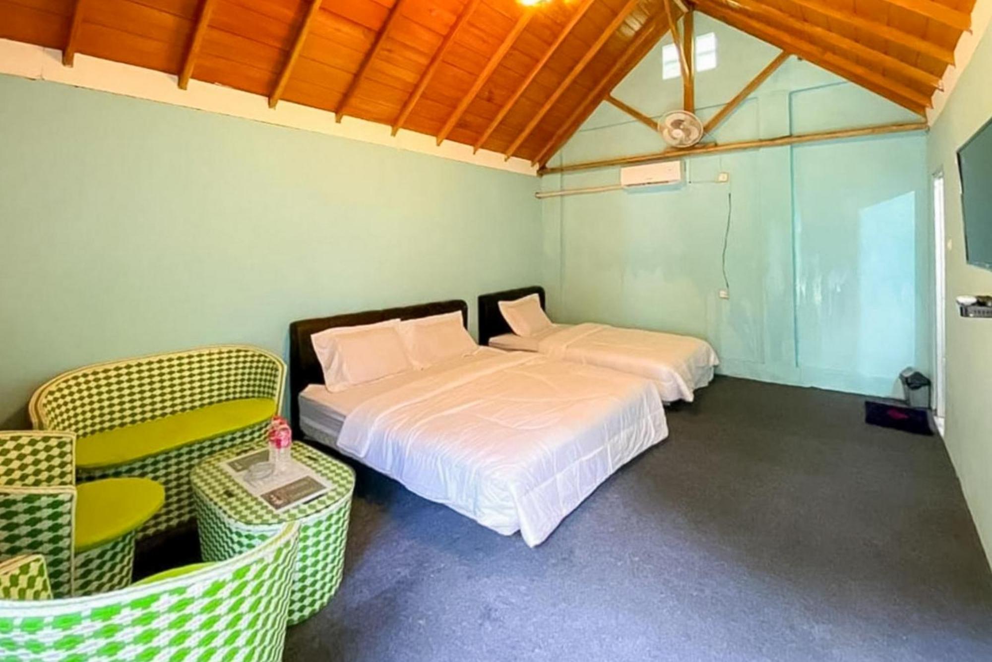 Reddoorz At Villa Waterfun Favour Pagar Alam Pagaralam 외부 사진